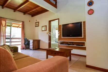 Casa com 3 Quartos para alugar, 380m² no Ribeirão da Ilha, Florianópolis