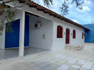 Casa com 4 Quartos à venda, 600m² no Aleixo, Manaus