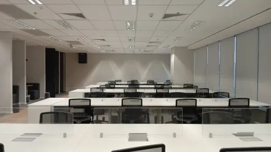 Sala Comercial para venda ou aluguel, 133m² no Vila São Francisco (Zona Sul), São Paulo