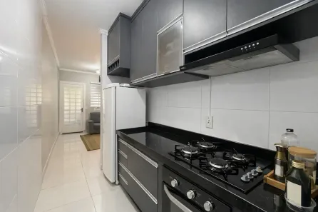 Casa de Condomínio com 2 Quartos à venda, 80m² no Jardim Marcondes, Jacareí
