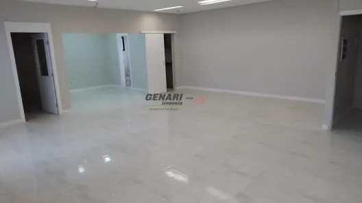 Sala Comercial para alugar, 285m² no Cidade Nova, Indaiatuba