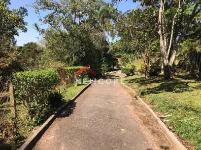 Fazenda/Sítio com 4 Quartos à venda, 214m² no Parque Itararé, Embu-Guaçu