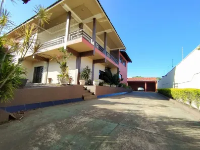Imóvel Comercial com 5 Quartos à venda, 716m² no São Cristóvão, Cascavel