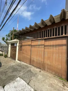 Casa com 3 Quartos para alugar, 125m² no Pestana, Osasco