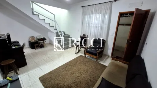 Sobrado com 2 Quartos à venda, 93m² no Marapé, Santos