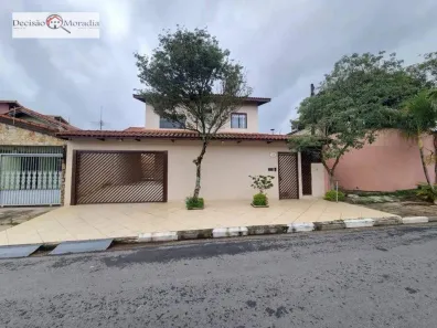 Sobrado com 4 Quartos à venda, 289m² no Jardim dos Ipês, Cotia