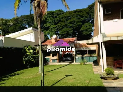 Casa com 3 Quartos à venda, 350m² no Jardim América, Jacareí