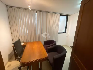 Sala Comercial à venda, 24m² no Rio Branco, Porto Alegre