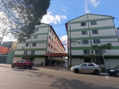 Apartamento com 2 Quartos à venda, 65m² no Zona Armazém, Maringá