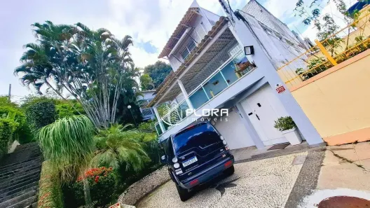 Casa com 3 Quartos à venda, 450m² no São Francisco, Niterói