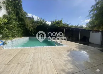 Casa de Condomínio com 4 Quartos à venda, 116m² no Bancários, Rio de Janeiro