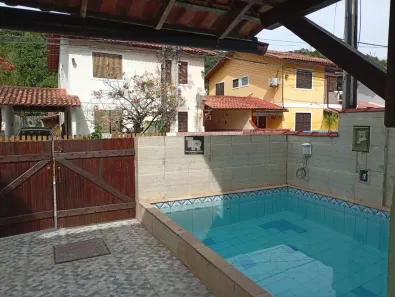 Casa com 3 Quartos à venda, 140m² no Maria Paula, São Gonçalo