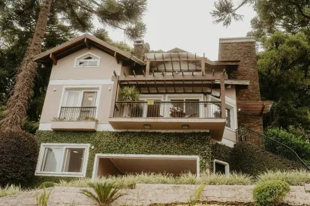 Casa de Condomínio com 5 Quartos à venda, 380m² no Quinta da Serra, Canela