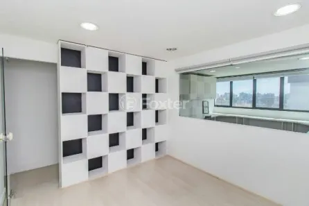 Sala Comercial à venda, 46m² no Três Figueiras, Porto Alegre