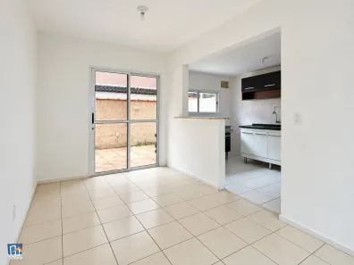 Casa de Condomínio com 3 Quartos para alugar, 77m² no Vargem Pequena, Rio de Janeiro