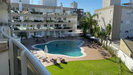 Apartamento com 2 Quartos à venda, 76m² no Jurerê, Florianópolis