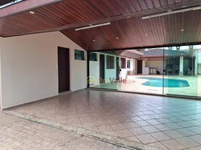 Casa com 4 Quartos à venda, 540m² no Parque São Jorge, Taubaté