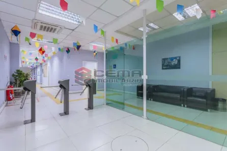 Prédio Comercial com 8 Quartos à venda, 1200m² no Centro, Rio de Janeiro