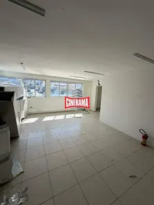 Prédio Comercial para alugar, 690m² no Cerâmica, São Caetano do Sul