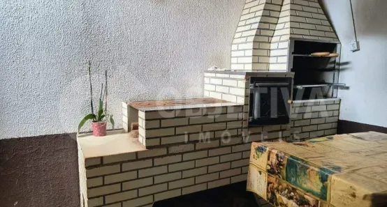 Casa com 3 Quartos à venda, 130m² no Shopping Park, Uberlândia