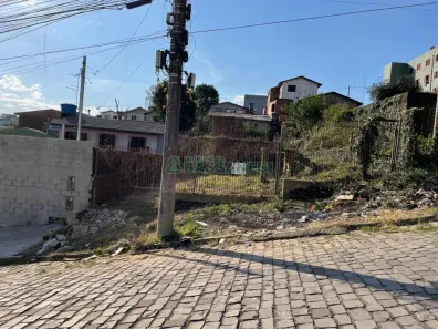 Lote/Terreno à venda, 303m² no Forqueta, Caxias do Sul