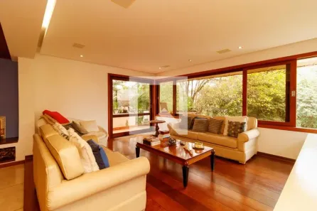 Casa com 3 Quartos à venda, 330m² no Jardim Leonor Mendes de Barros, São Paulo