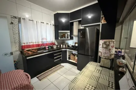 Casa com 2 Quartos à venda, 69m² no Alvorada, Araçatuba