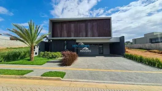 Casa de Condomínio com 4 Quartos à venda, 378m² no Jardins Itália, Goiânia