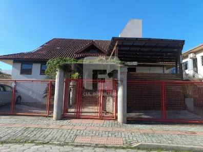 Casa com 9 Quartos à venda, 433m² no Lagoa da Conceição, Florianópolis