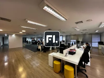 Sala Comercial para alugar, 900m² no Cidade Monções, São Paulo