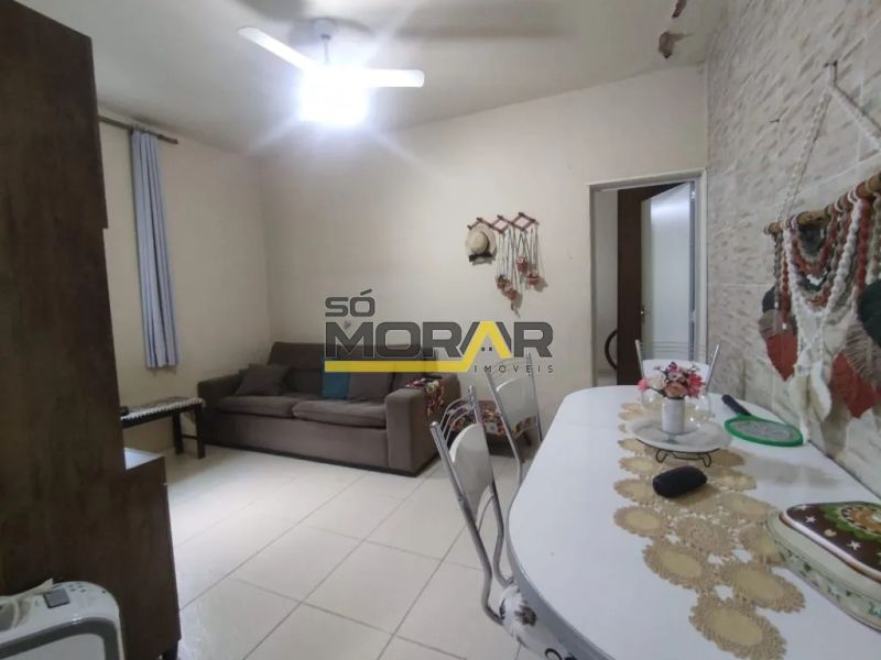 Casa com 7 quartos — Sagrada Família, Belo Horizonte