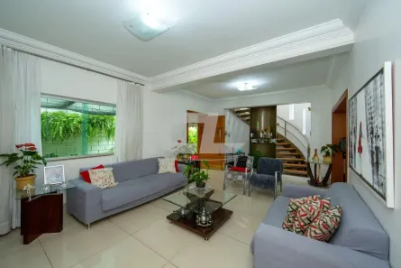Casa com 5 Quartos à venda, 400m² no Prado, Belo Horizonte