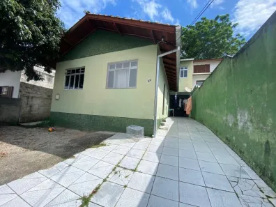 Casa com 4 Quartos à venda, 250m² no Agronômica, Florianópolis