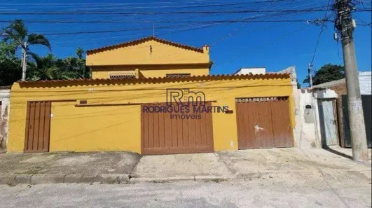Casa com 3 Quartos à venda, 360m² no Jardim Montanhês, Belo Horizonte