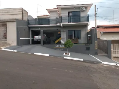 Sobrado com 4 Quartos à venda, 260m² no Cidade Jardim, Monte Mor
