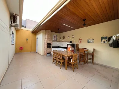 Casa com 3 Quartos à venda, 180m² no Jardim Suzana Ferraz, Jaú