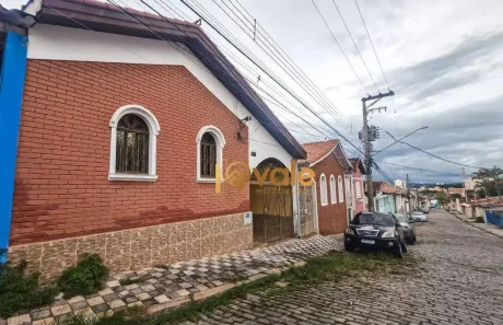 Casa com 3 Quartos à venda, 336m² no Centro, Jacareí