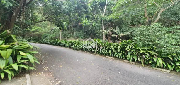 Lote/Terreno à venda, 2000m² no Parque Primavera, Carapicuíba