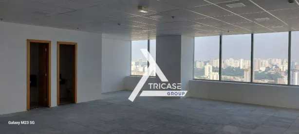 Sala Comercial para alugar, 126m² no Várzea de Baixo, São Paulo