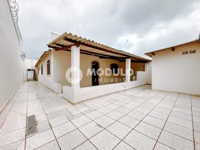Casa com 3 Quartos à venda, 171m² no Santa Rosa, Uberlândia