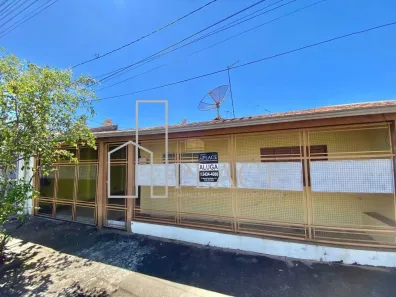 Casa com 2 Quartos para alugar, 70m² no Palmital, Marília