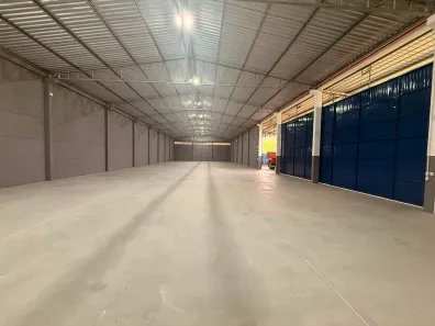 Galpão/Depósito/Armazém à venda, 1350m² no São Martinho, Tubarão