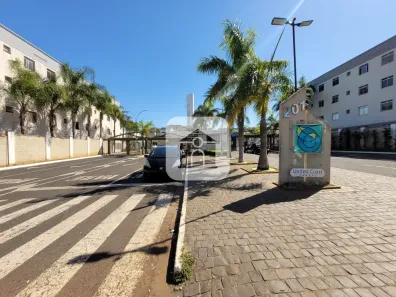 Apartamento com 2 Quartos para alugar, 45m² no Shopping Park, Uberlândia