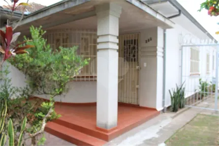 Casa com 2 Quartos à venda, 152m² no Rio Branco, Porto Alegre