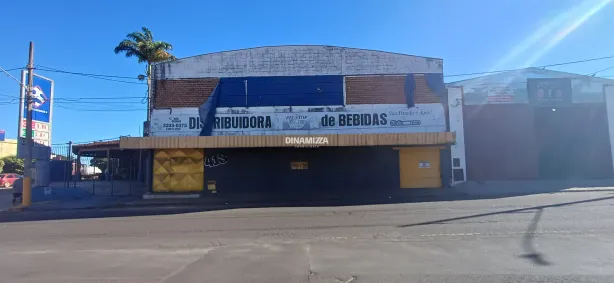 Galpão/Depósito/Armazém para venda ou aluguel, 504m² no Amoroso Costa, Uberaba