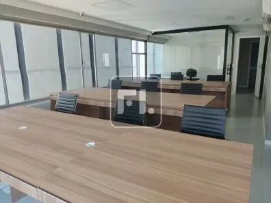 Sala Comercial para alugar, 200m² no Pinheiros, São Paulo