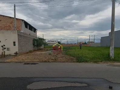 Lote/Terreno à venda, 200m² no Loteamento Residencial e Comercial Araguaia, Pindamonhangaba