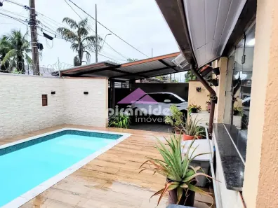 Casa com 3 Quartos à venda, 250m² no Indaiá, Caraguatatuba