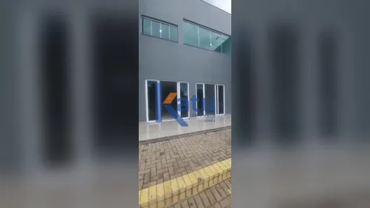 Sala Comercial para alugar, 200m² no Medeiros, Jundiaí
