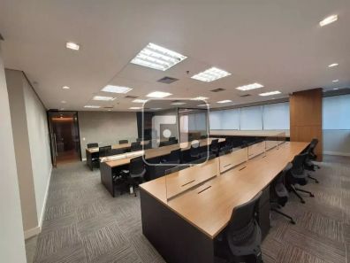 Sala Comercial para venda ou aluguel, 139m² no Cidade Monções, São Paulo